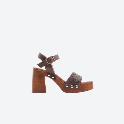 Sandalia Freeport Mujer