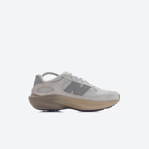 Tenis Casuales Hombre New Balance TKAM Gris