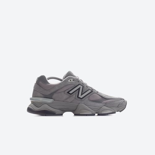 Tenis Casuales Hombre New Balance TKAK Gris Oscuro