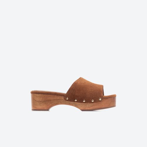 Sandalia Freeport Mujer