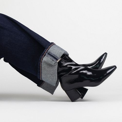 The Classic Glove Boot Bota Freeport Mujer