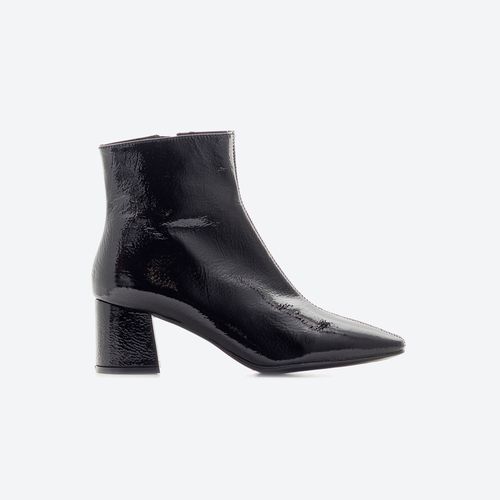 The Classic Glove Boot Bota Freeport Mujer