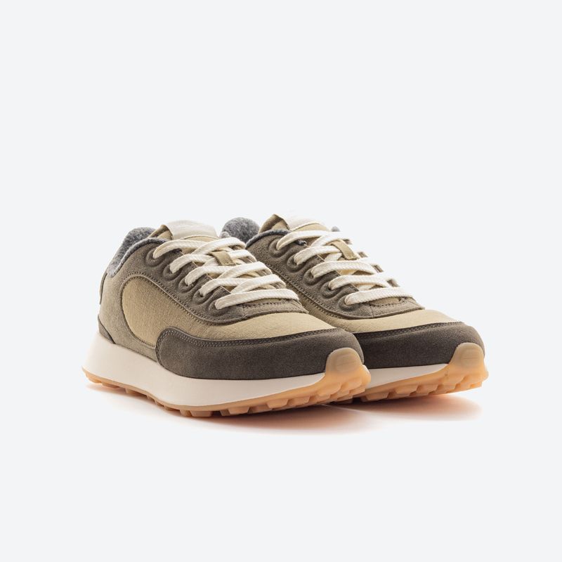A12518-Lo-3.jpg