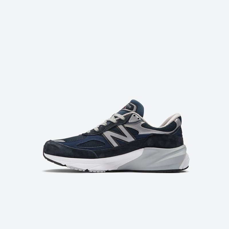 M990-Nv6-4.jpg