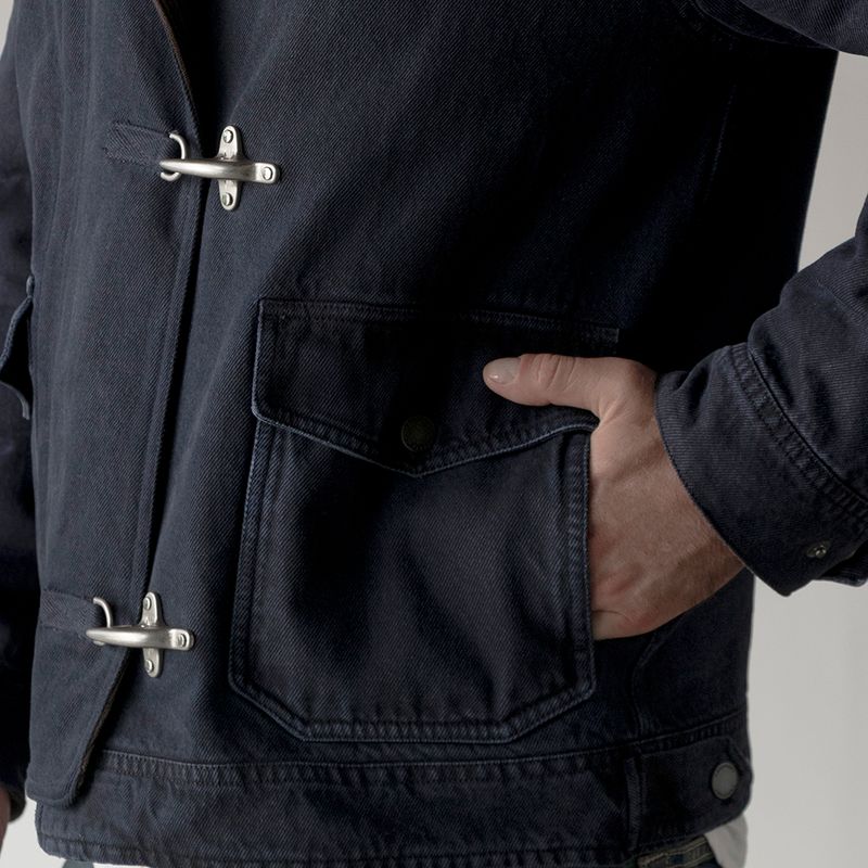 CLASPJACKET-AO-4.jpg